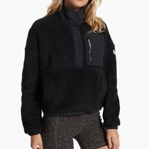 Vuori Cozy Sherpa Popover